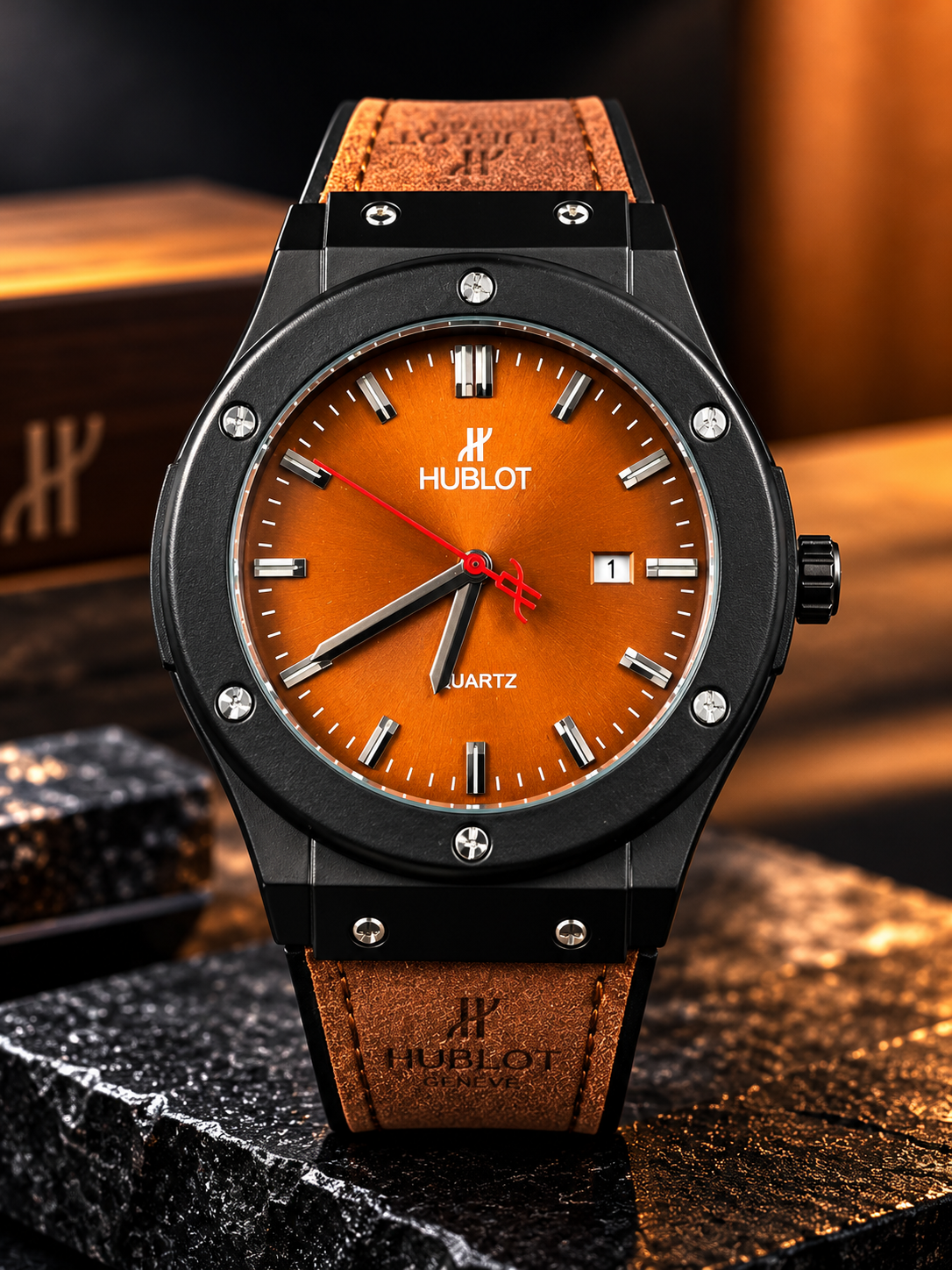 Hublot Orange cuivré avec finition effet soleil.